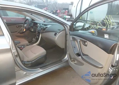 2014 Hyundai Elantra Se z USA, uszkodzony, nr VIN KMHDH4AE7EU028059